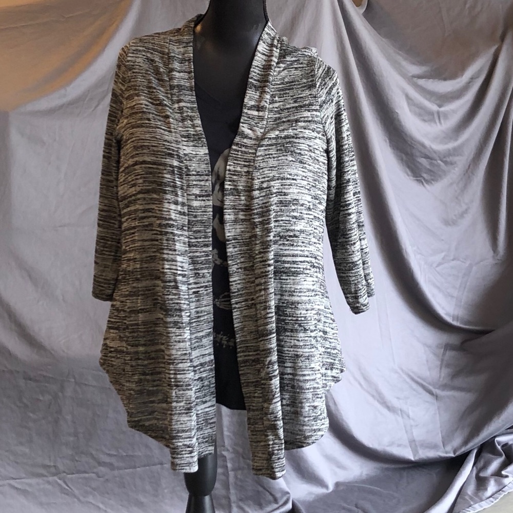 Lightweight cardigan